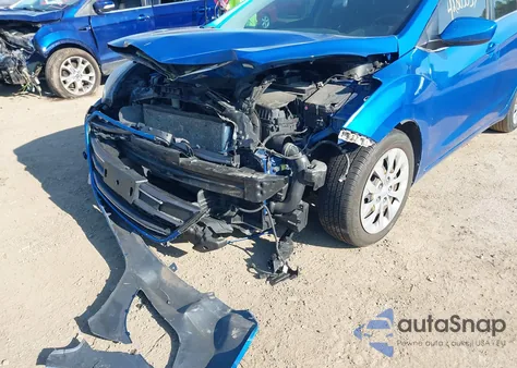 2017 Hyundai Elantra Gt from USA, damaged, VIN KMHD35LH6HU377939